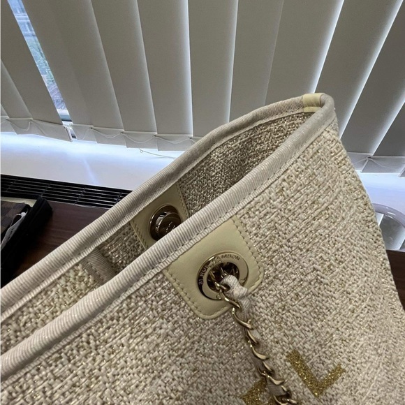 CHANEL DEAUVILLE TOTE RAFFIA WITH GLITTER AUTHENTIC ❗️ - Picture 6 of 16